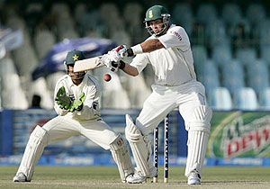 AP Photo/Anjum Naveed. South African batsman Jacques Kallis