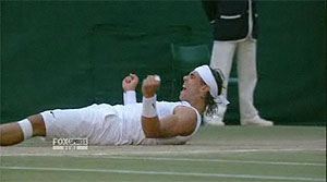Rafael Nadal beats five-time defending champion Roger Federer - photo via Foxsports