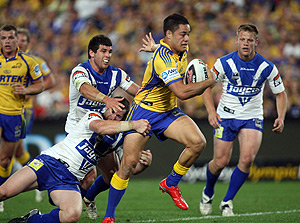 Jarryd Hanye in action during the Week 3 Playoff NRL match between the Bulldogs and the Parramatta Eels at ANZ Stadium in Sydney, Friday, Sept. 25, 2009. AAP Image/Action Photographics, Grant Trouville