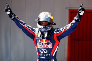 Vettel wins Spanish F1 GP