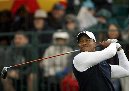 How much of an issue is Tiger's elbow injury?