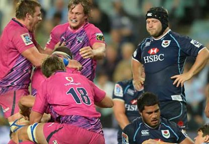 Reds back in contention, but Waratahs need a cleanout