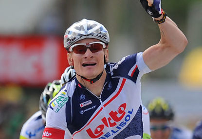 Thousands witness Greipel salute in Victor