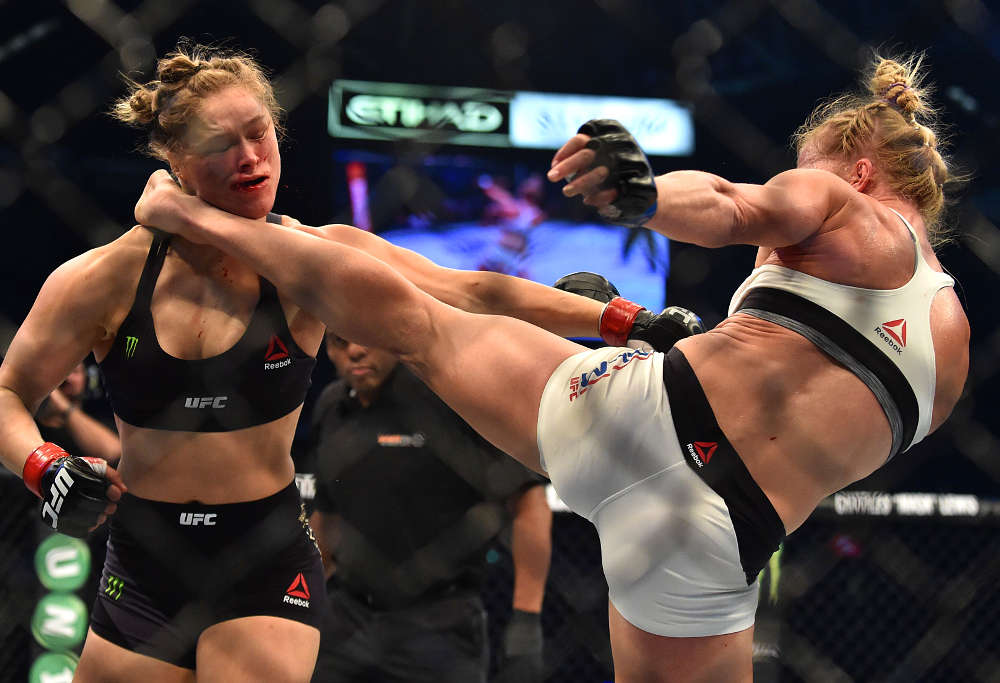 Holly Holm knocks out Ronda Rousey UFC 193
