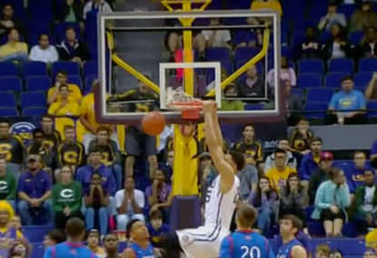 WATCH: Ben Simmons gives LSU the perfect Christmas gift