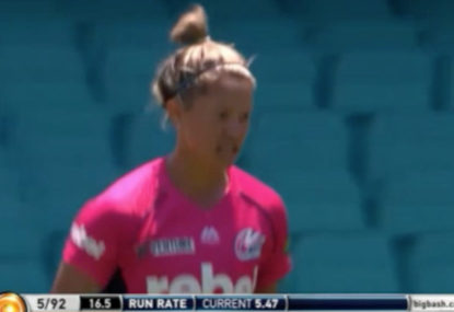WATCH: Breathtaking run-out in the Women's Big Bash