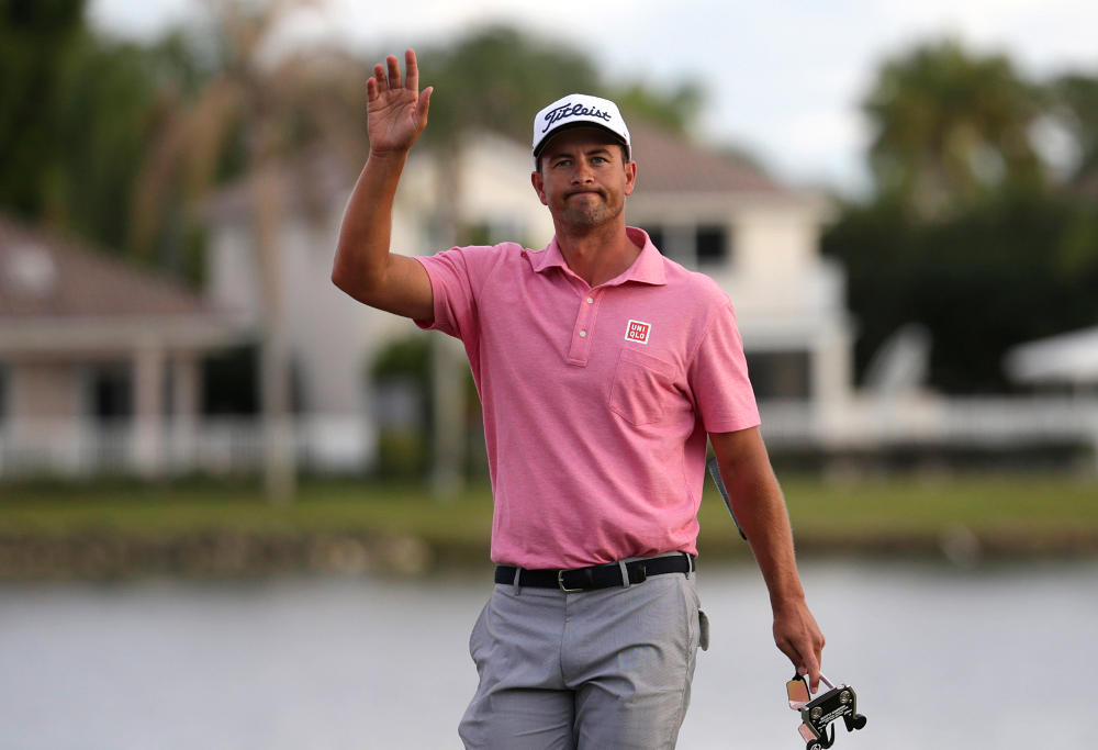 Adam Scott, of Australia, waves to the crowd after winning the Honda Classic golf tournament with a 9-under-par, Sunday, Feb. 28, 2016, in Palm Beach Gardens, Fla. (AP Photo/Lynne Sladky)