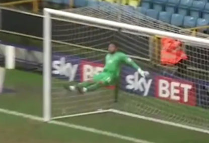 WATCH: Keeper uses his head in stunning back-pass save