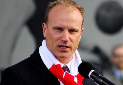Could Dennis Bergkamp really be the next Arsenal manager?