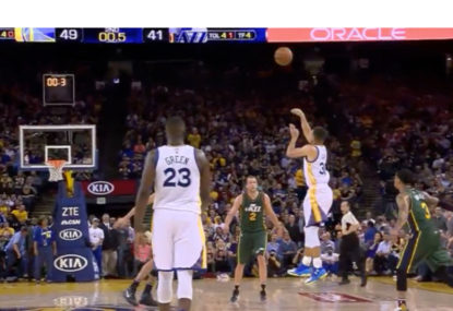 WATCH: Steph Curry hits buzzer-beater from beyond halfway, sprints straight down the tunnel
