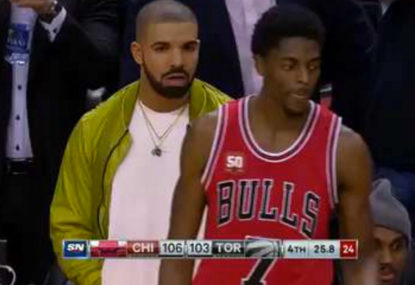WATCH: Drake distraction leads to five-second violation for Chicago
