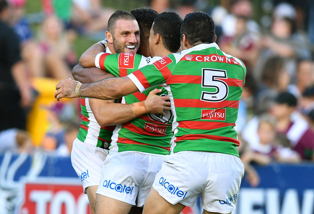 Robbie Farah on field for the South Sydney Rabbitohs in 2017