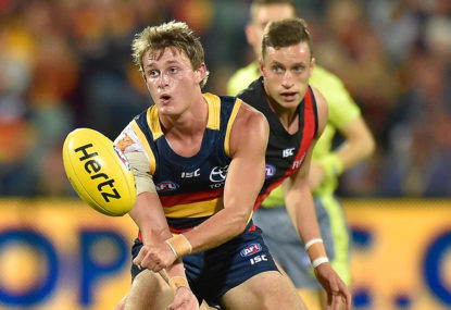 Crouch a Crow: Injury-plagued midfielder turns back on free agency