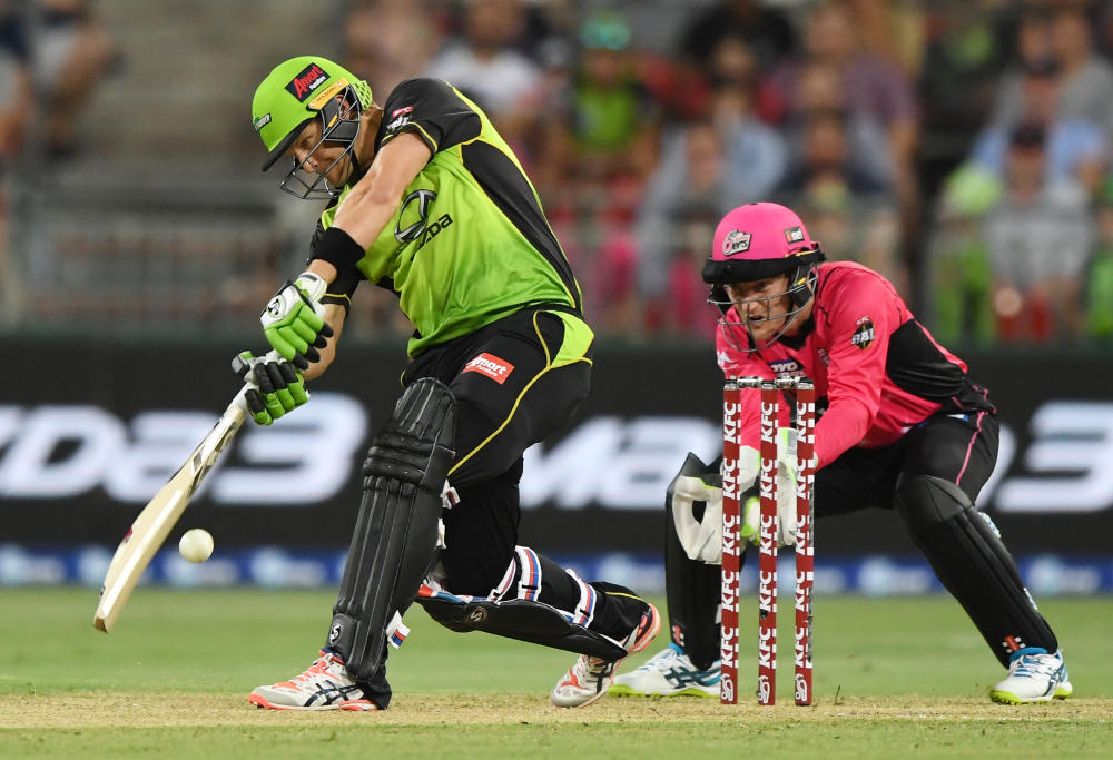 Shane Watson plays a shot for the Thunder in BBL07