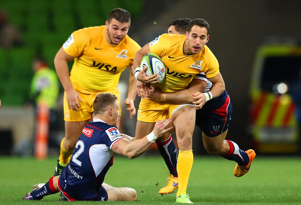 MELBOURNE, AUSTRALIA - JULY 14: Joaquin Tuculet of the Jaguares runs with the ball during the round 17 Super Rugby match between the Melbourne Rebels and the Jaguares at AAMI Park on July 14, 2017 in Melbourne, Australia.