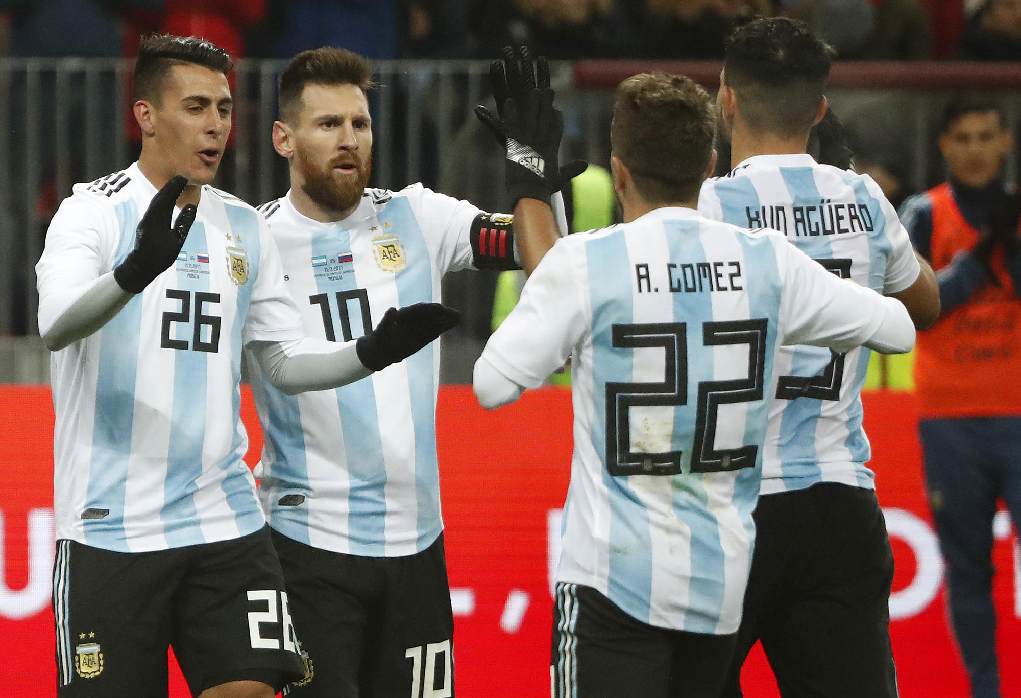 Sergio Aguero, Lionel Messia and other Argentinian teammates celebrate