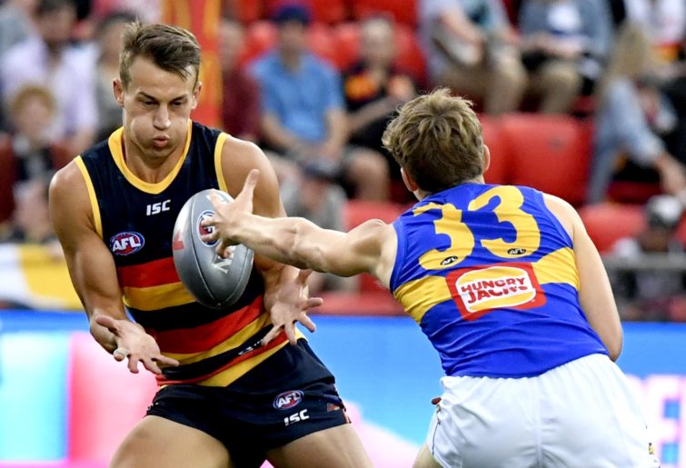 Tom Doedee plays for the Adelaide Crows in 2018's AFLX tournament.