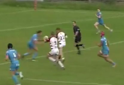 Fullback runs perfect switch line to go in under the sticks!