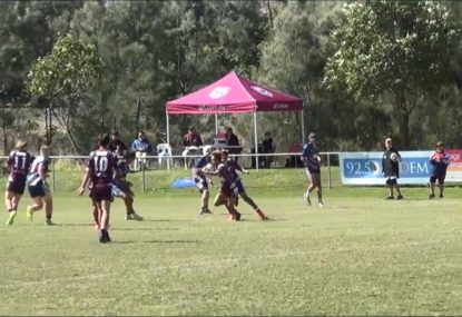 Player rips through several broken tackles to score