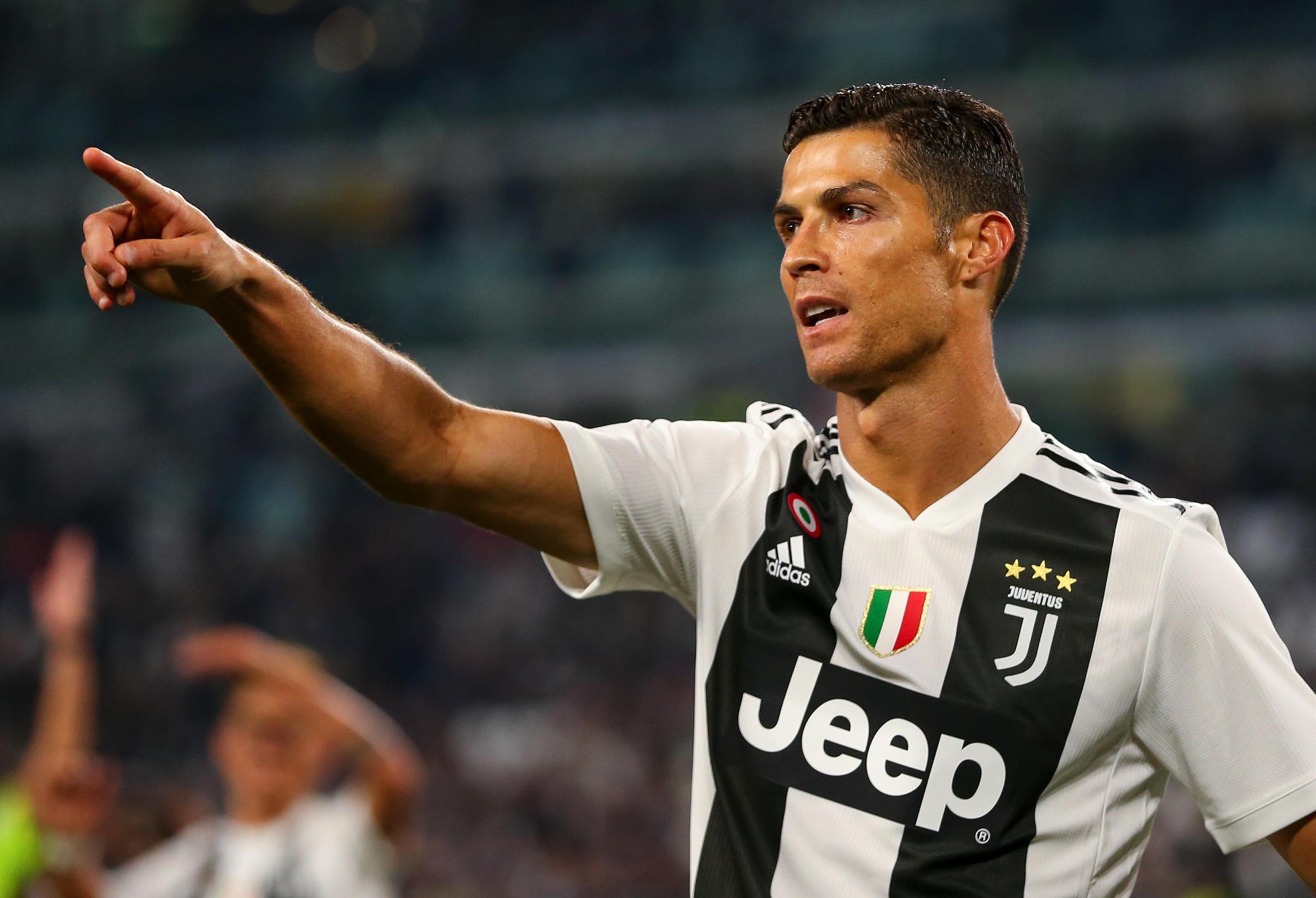 Cristiano Ronaldo z Juventusu podczas meczu Serie A pomiędzy Juventusem a Bologna FC na Allianz Stadium.
