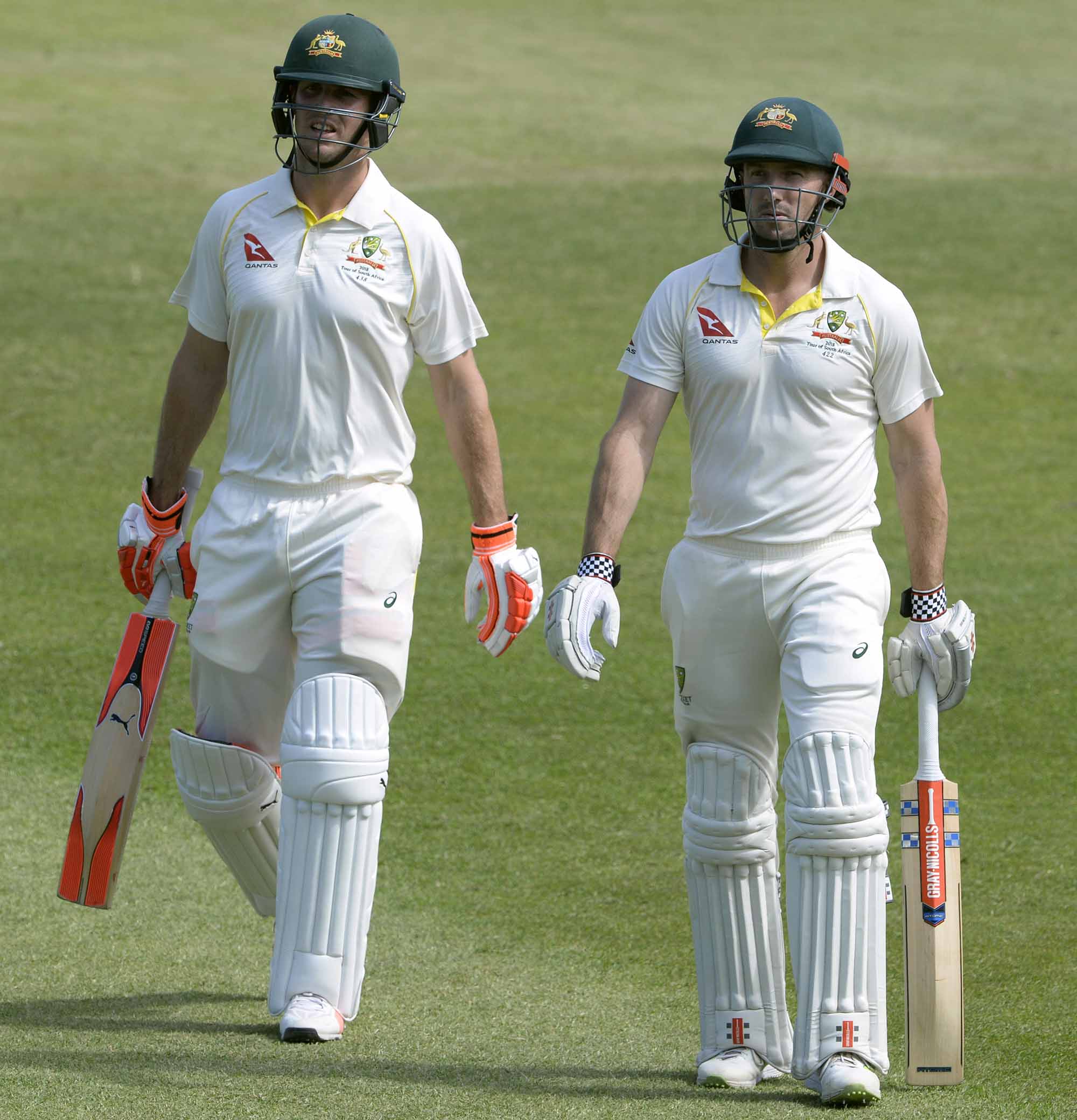 Mitch and Shaun Marsh leave the field