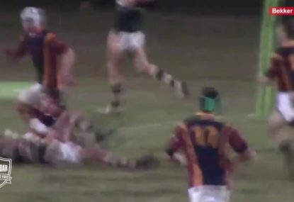 Impossible pass off the ground SOMEHOW turns into try assist