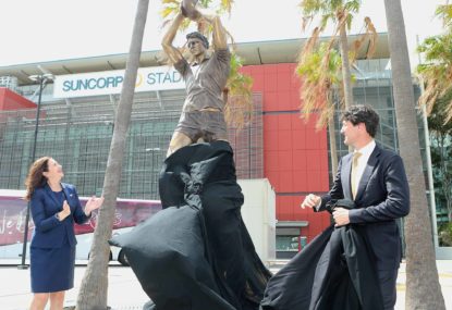 Statue sends right message: Eales
