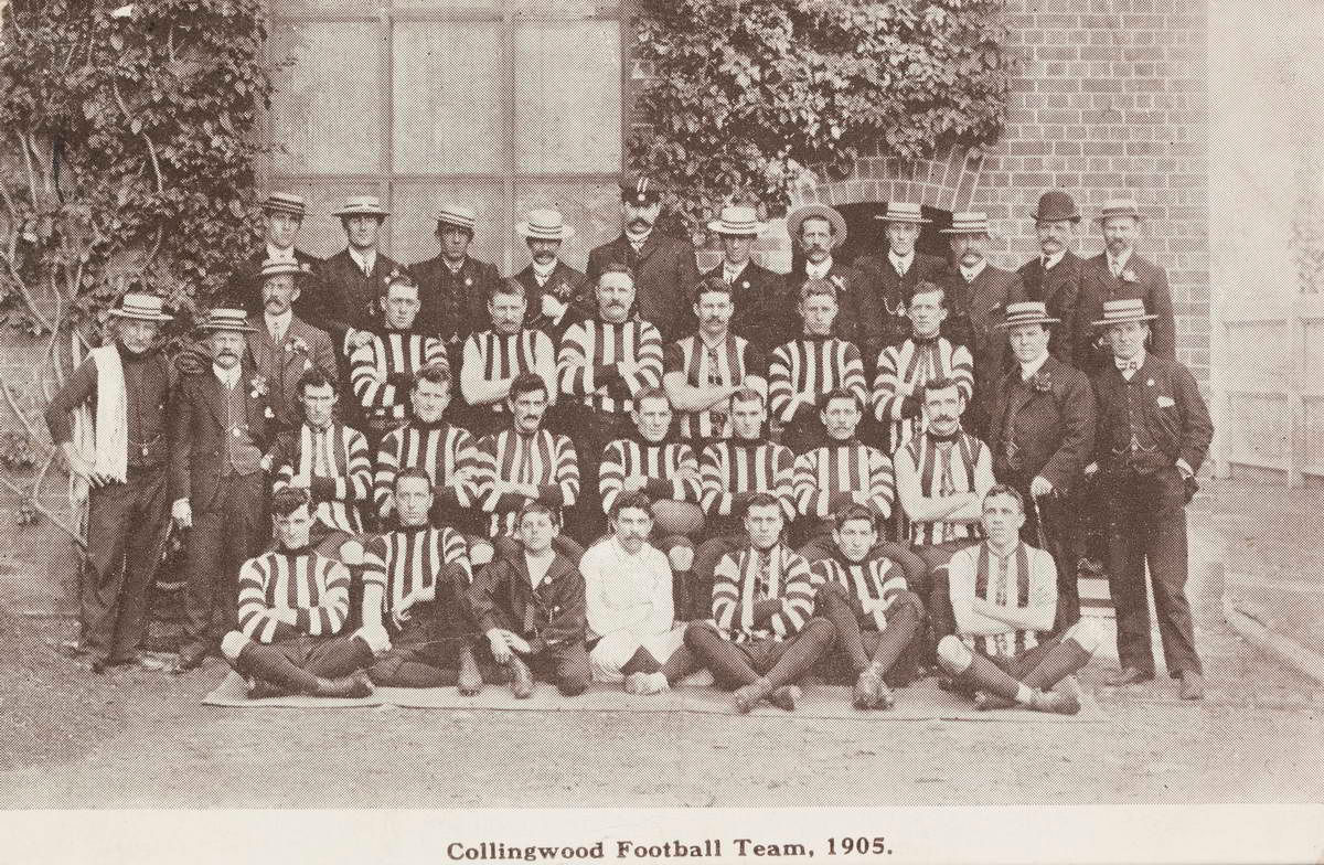 Team photo of the Collingwood Magpies in 1905.