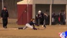 Baseballer drops the SPLITS for crazy first-base run out