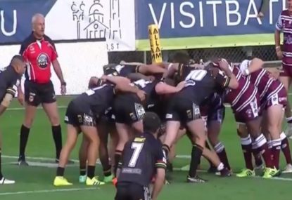 Ultra-rare Rugby League scrum where something ACTUALLY happens