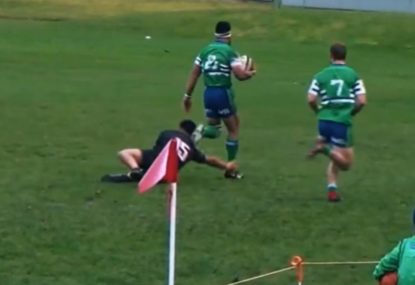 Chaos and clumsiness reign supreme in rugby-football crossover try