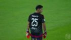 Chilean keeper suffers embarrassing blunder