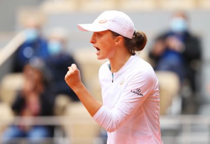 2022 French Open: Swiatek continues to impress as the dominos fall around her
