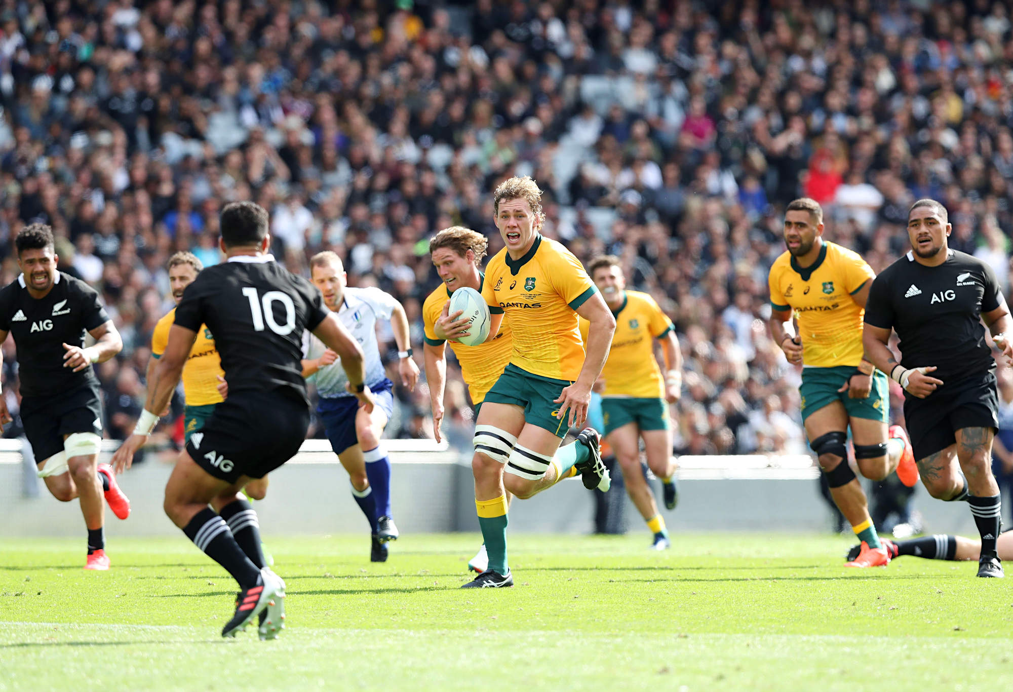 Ned Hanigan of the Wallabies makes a break