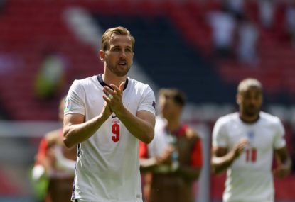 Poland end England's winning streak