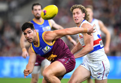AS IT HAPPENED: Dogs edge Lions in one of the great semi-finals