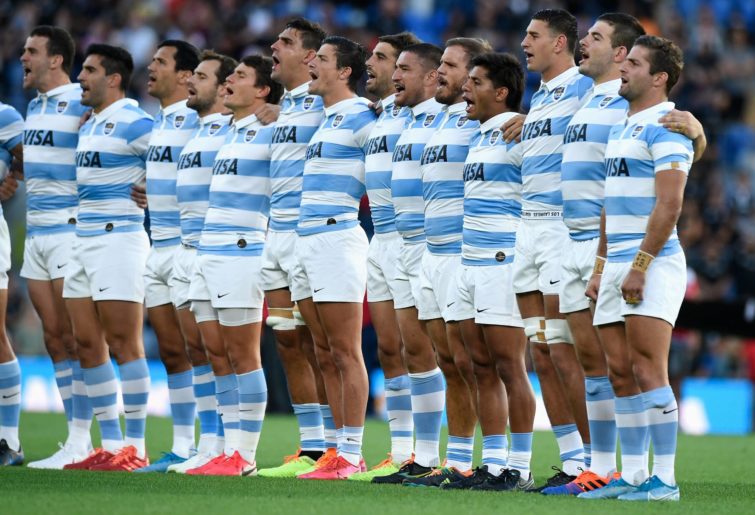 Argentina sing their national anthem in Queensland