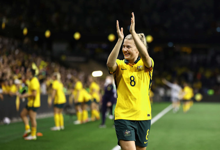 SYDNEY, AUSTRALIA - OCTOBER 23: Charlotte Grant of the Matildas thanks fans
