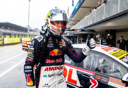 Shane van Gisbergen makes an early statement to open the 2022 Supercars season