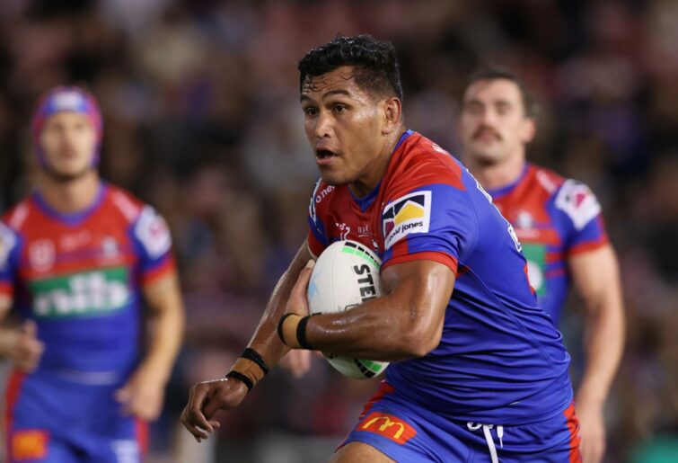 NEWCASTLE, AUSTRALIA - MAY 01: Daniel Saifiti of the Knights in action during the round eight NRL match between the Newcastle Knights and the Sydney Roosters at McDonald Jones Stadium, on May 01, 2021, in Newcastle, Australia. (Photo by Ashley Feder/Getty Images)