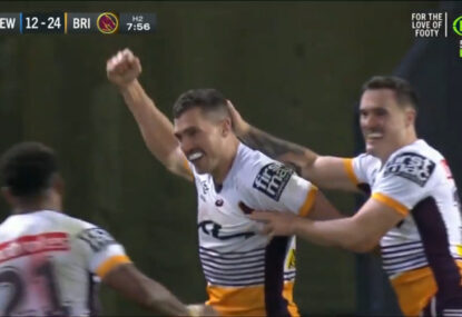 Corey Oates scores a world-class try off the boot of teenage debutant
