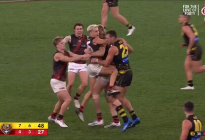 WATCH: Nankervis inserts himself into Bomber's first goal celebrations, sparks a fracas