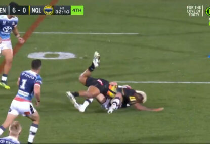 WATCH: Chad Townsend has to check his ribs after massive Viliame Kikau tackle