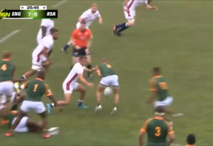 WATCH: Junior Springbok somehow pulls off the most bonkers pass