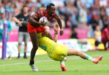 Kerevi sends injury scare through sevens camp as Aussie sides reach Commonwealth Games knockouts