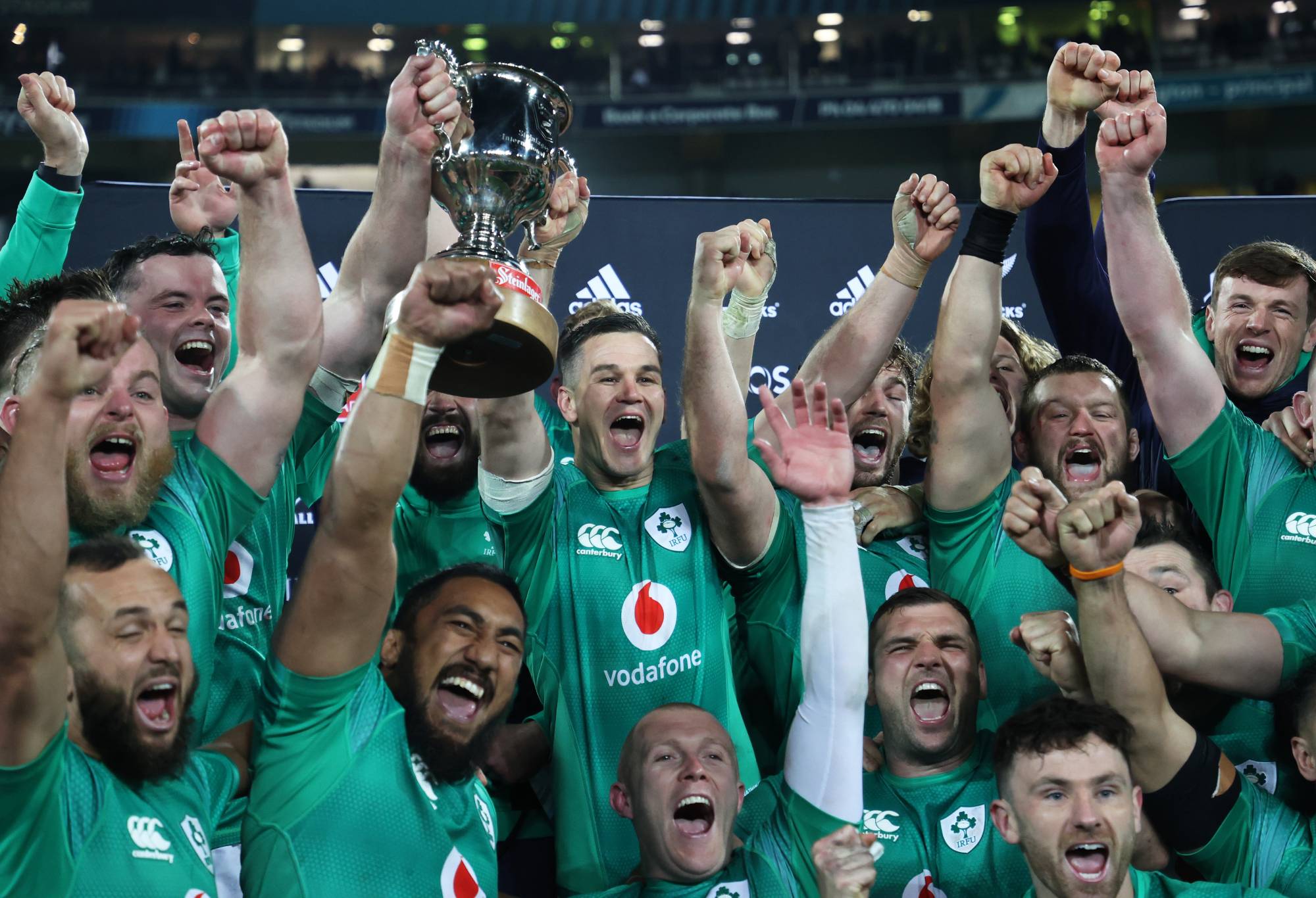 Johnny Sexton, caption of Ireland (C) and the team celebrate during the International Test match between the New Zealand All Blacks and Ireland at Sky Stadium on July 16, 2022 in Wellington, New Zealand. (Photo by Phil Walter/Getty Images)