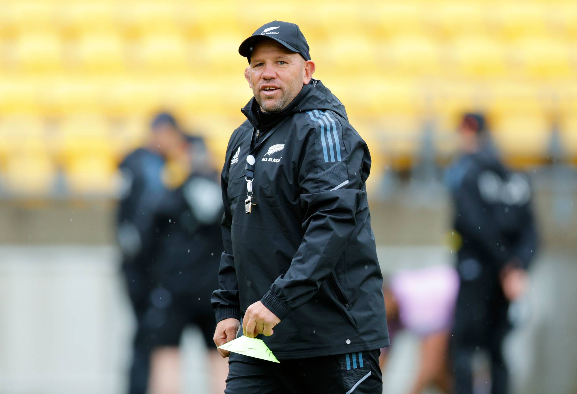 NZR menamai kuartet berkualitas tinggi sebagai asisten All Blacks Robertson