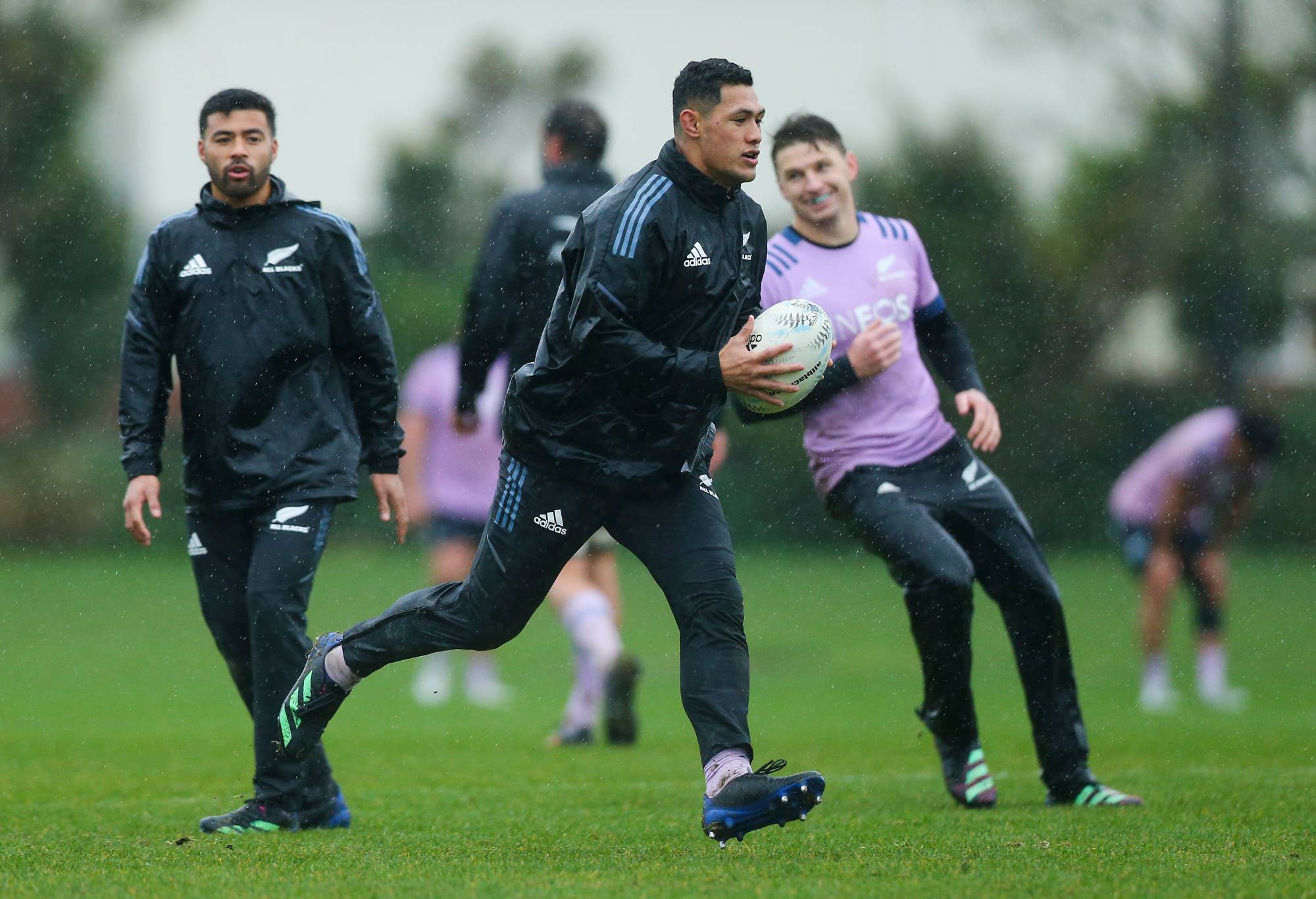 Roger Tuivasa-Sheck in action during a New Zealand All Blacks training session at Hutt Recreation Ground on July 12, 2022 in Lower Hutt, New Zealand. (Photo by Hagen Hopkins/Getty Images)