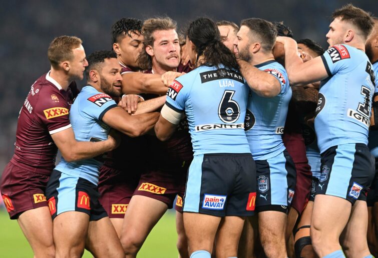 Maroons and Blues in a State of Origin scuffle