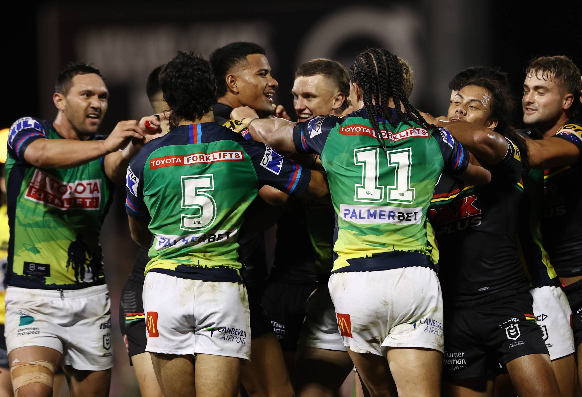 PENRITH, AUSTRALIA - APRIL 24: Stephen Crichton of the Panthers and Jack Wighton of the Raiders melee following the round seven NRL match between the Penrith Panthers and the Canberra Raiders at BlueBet Stadium on April 24, 2022, in Penrith, Australia. (Photo by Matt Blyth/Getty Images)